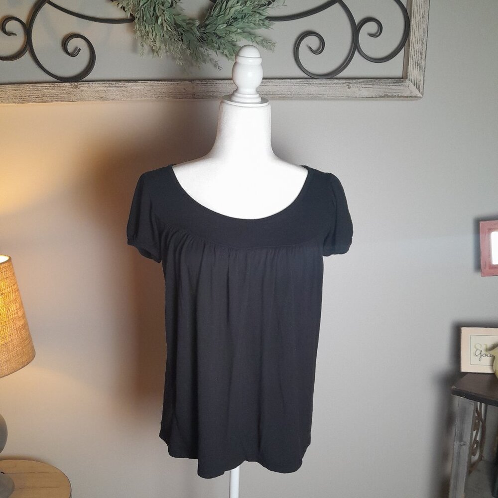 Comfy Black Top Size Medium
